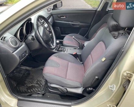 Серый Мазда 3, объемом двигателя 1.6 л и пробегом 260 тыс. км за 5100 $, фото 8 на Automoto.ua