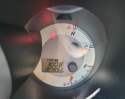 Сірий Мазда 3, об'ємом двигуна 1.6 л та пробігом 190 тис. км за 4700 $, фото 3 на Automoto.ua