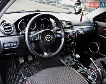 Сірий Мазда 3, об'ємом двигуна 2 л та пробігом 178 тис. км за 5200 $, фото 5 на Automoto.ua