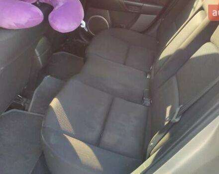 Серый Мазда 3, объемом двигателя 1.6 л и пробегом 241 тыс. км за 3300 $, фото 9 на Automoto.ua