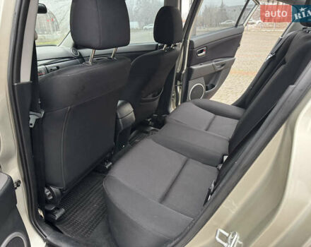 Серый Мазда 3, объемом двигателя 1.6 л и пробегом 165 тыс. км за 5000 $, фото 11 на Automoto.ua