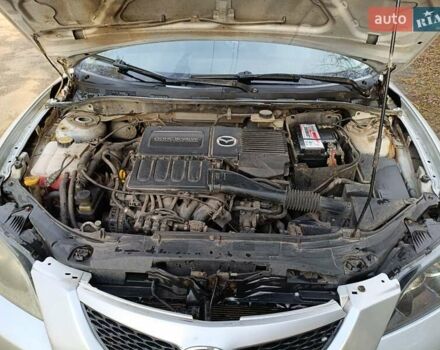 Серый Мазда 3, объемом двигателя 1.6 л и пробегом 383 тыс. км за 3400 $, фото 2 на Automoto.ua