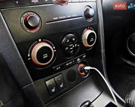 Сірий Мазда 3, об'ємом двигуна 2 л та пробігом 178 тис. км за 5200 $, фото 10 на Automoto.ua