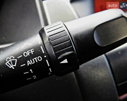 Сірий Мазда 3, об'ємом двигуна 2 л та пробігом 178 тис. км за 5200 $, фото 8 на Automoto.ua