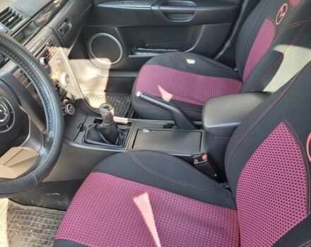 Сірий Мазда 3, об'ємом двигуна 1.6 л та пробігом 190 тис. км за 4700 $, фото 2 на Automoto.ua