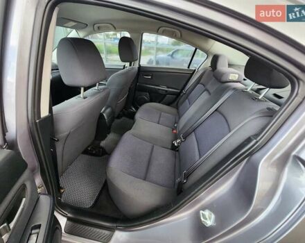 Серый Мазда 3, объемом двигателя 1.6 л и пробегом 175 тыс. км за 4950 $, фото 36 на Automoto.ua