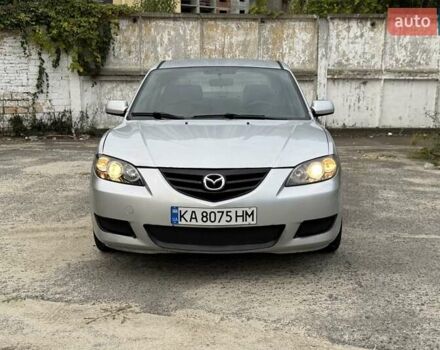 Серый Мазда 3, объемом двигателя 2 л и пробегом 214 тыс. км за 4450 $, фото 5 на Automoto.ua