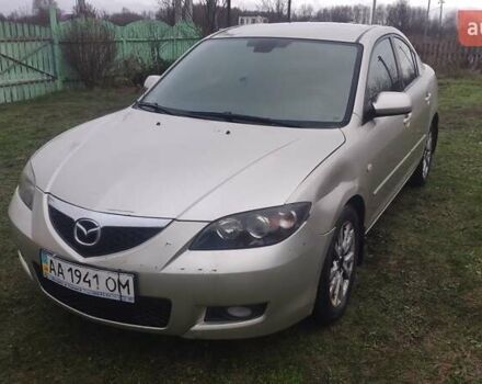 Серый Мазда 3, объемом двигателя 1.6 л и пробегом 241 тыс. км за 3300 $, фото 1 на Automoto.ua