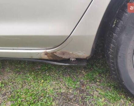 Серый Мазда 3, объемом двигателя 1.6 л и пробегом 241 тыс. км за 3300 $, фото 5 на Automoto.ua