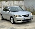 Серый Мазда 3, объемом двигателя 2 л и пробегом 216 тыс. км за 4400 $, фото 3 на Automoto.ua