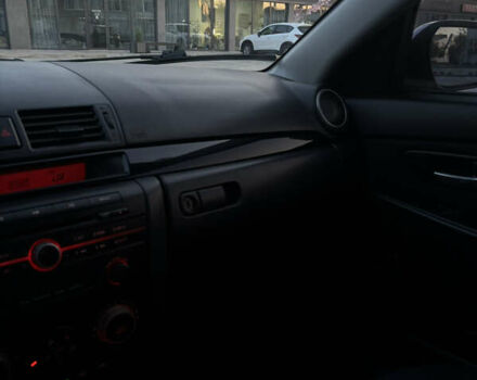 Сірий Мазда 3, об'ємом двигуна 1.6 л та пробігом 160 тис. км за 5000 $, фото 11 на Automoto.ua