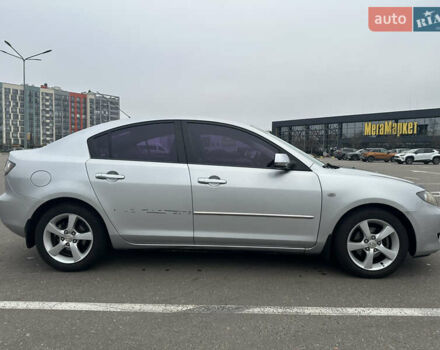 Серый Мазда 3, объемом двигателя 1.6 л и пробегом 127 тыс. км за 4900 $, фото 3 на Automoto.ua