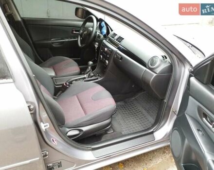 Сірий Мазда 3, об'ємом двигуна 1.6 л та пробігом 238 тис. км за 5150 $, фото 9 на Automoto.ua