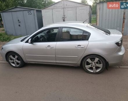 Серый Мазда 3, объемом двигателя 2 л и пробегом 300 тыс. км за 4500 $, фото 3 на Automoto.ua