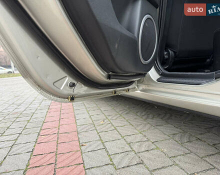 Серый Мазда 3, объемом двигателя 1.6 л и пробегом 165 тыс. км за 5000 $, фото 16 на Automoto.ua