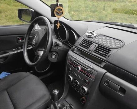 Серый Мазда 3, объемом двигателя 1.6 л и пробегом 170 тыс. км за 5200 $, фото 3 на Automoto.ua