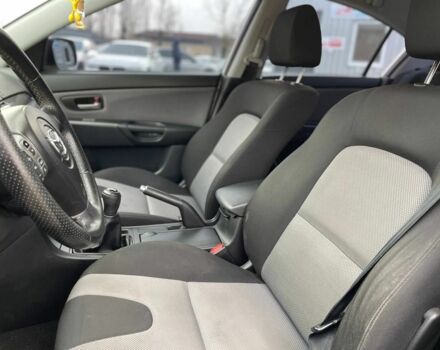 Серый Мазда 3, объемом двигателя 2 л и пробегом 184 тыс. км за 5400 $, фото 18 на Automoto.ua