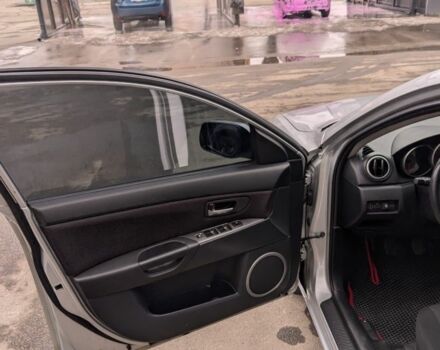 Серый Мазда 3, объемом двигателя 1.6 л и пробегом 200 тыс. км за 4900 $, фото 15 на Automoto.ua