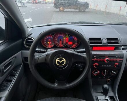 Серый Мазда 3, объемом двигателя 1.6 л и пробегом 300 тыс. км за 3999 $, фото 9 на Automoto.ua