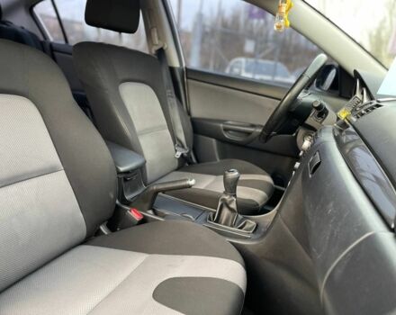 Серый Мазда 3, объемом двигателя 2 л и пробегом 184 тыс. км за 5400 $, фото 17 на Automoto.ua