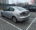 Серый Мазда 3, объемом двигателя 1.6 л и пробегом 300 тыс. км за 3800 $, фото 4 на Automoto.ua
