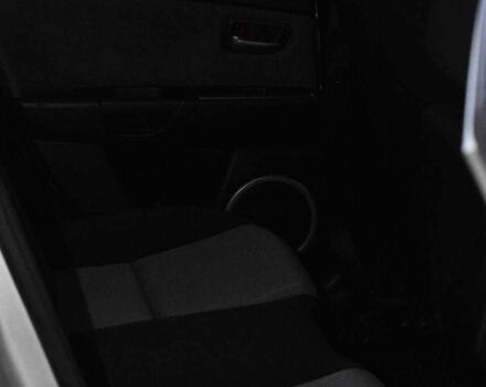 Сірий Мазда 3, об'ємом двигуна 2 л та пробігом 182 тис. км за 5499 $, фото 14 на Automoto.ua