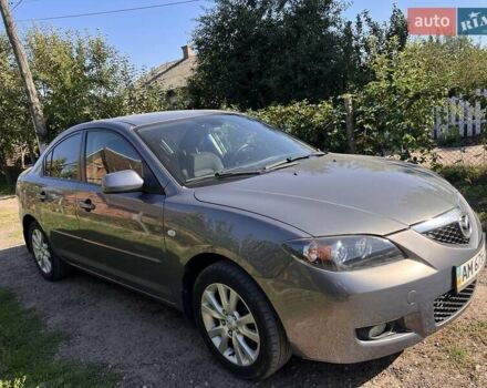 Сірий Мазда 3, об'ємом двигуна 1.6 л та пробігом 258 тис. км за 6300 $, фото 12 на Automoto.ua