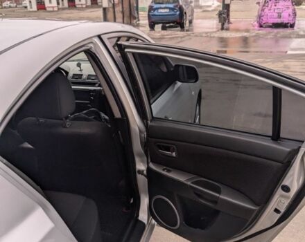 Серый Мазда 3, объемом двигателя 1.6 л и пробегом 200 тыс. км за 4900 $, фото 19 на Automoto.ua