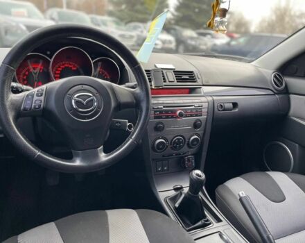Серый Мазда 3, объемом двигателя 2 л и пробегом 184 тыс. км за 5400 $, фото 16 на Automoto.ua