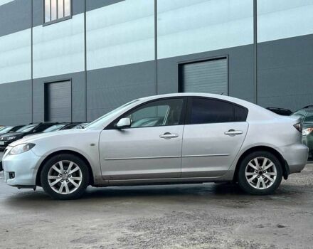 Сірий Мазда 3, об'ємом двигуна 1.6 л та пробігом 305 тис. км за 5940 $, фото 4 на Automoto.ua