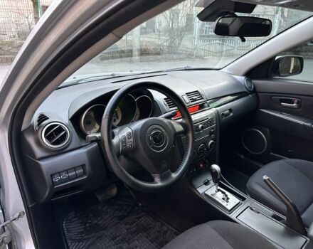 Сірий Мазда 3, об'ємом двигуна 1.6 л та пробігом 205 тис. км за 5700 $, фото 5 на Automoto.ua