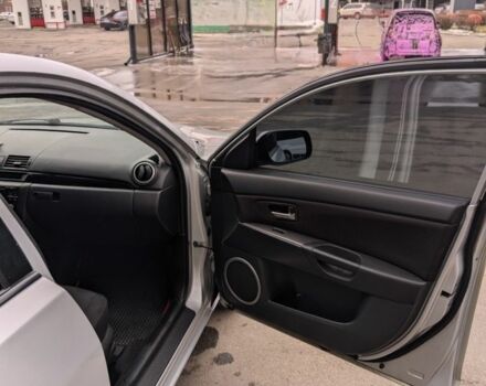 Серый Мазда 3, объемом двигателя 1.6 л и пробегом 200 тыс. км за 4900 $, фото 18 на Automoto.ua