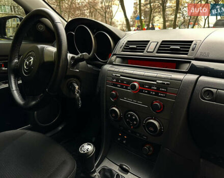 Сірий Мазда 3, об'ємом двигуна 2 л та пробігом 189 тис. км за 4750 $, фото 19 на Automoto.ua