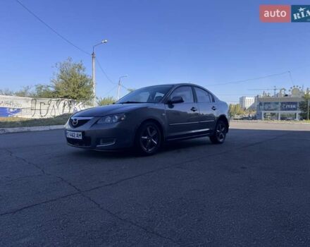 Сірий Мазда 3, об'ємом двигуна 1.6 л та пробігом 200 тис. км за 3500 $, фото 3 на Automoto.ua