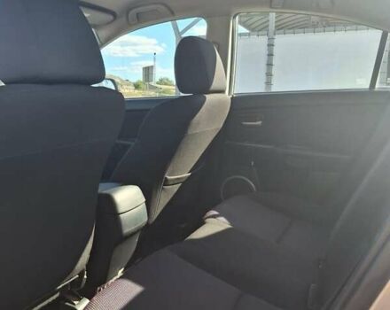 Серый Мазда 3, объемом двигателя 1.6 л и пробегом 147 тыс. км за 5500 $, фото 5 на Automoto.ua