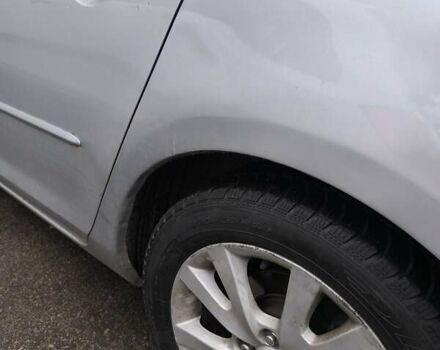 Сірий Мазда 3, об'ємом двигуна 2 л та пробігом 350 тис. км за 4900 $, фото 10 на Automoto.ua