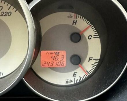 Сірий Мазда 3, об'ємом двигуна 1.6 л та пробігом 243 тис. км за 6100 $, фото 1 на Automoto.ua