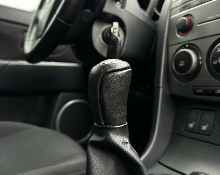 Серый Мазда 3, объемом двигателя 2 л и пробегом 188 тыс. км за 4999 $, фото 19 на Automoto.ua