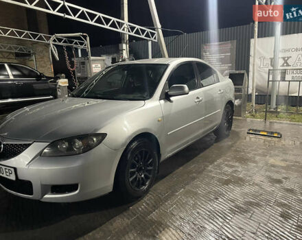 Сірий Мазда 3, об'ємом двигуна 1.6 л та пробігом 213 тис. км за 3500 $, фото 2 на Automoto.ua