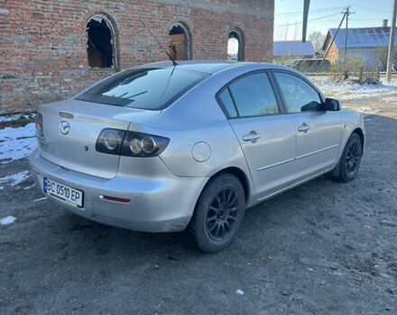Серый Мазда 3, объемом двигателя 1.6 л и пробегом 212 тыс. км за 2700 $, фото 3 на Automoto.ua