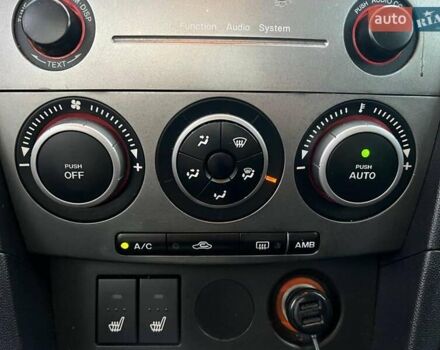 Серый Мазда 3, объемом двигателя 1.6 л и пробегом 305 тыс. км за 5940 $, фото 24 на Automoto.ua