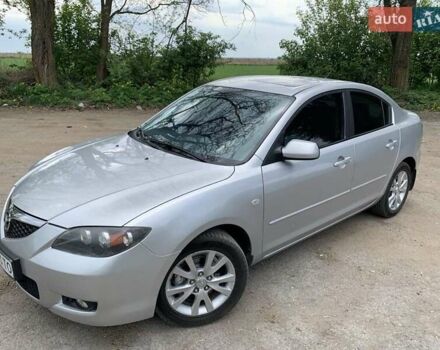 Серый Мазда 3, объемом двигателя 1.6 л и пробегом 285 тыс. км за 5700 $, фото 2 на Automoto.ua