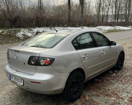 Серый Мазда 3, объемом двигателя 1.6 л и пробегом 212 тыс. км за 2700 $, фото 3 на Automoto.ua