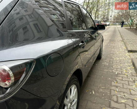 Сірий Мазда 3, об'ємом двигуна 2 л та пробігом 189 тис. км за 4750 $, фото 14 на Automoto.ua