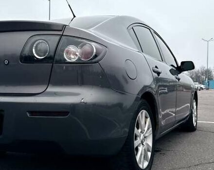 Сірий Мазда 3, об'ємом двигуна 1.6 л та пробігом 278 тис. км за 4890 $, фото 5 на Automoto.ua