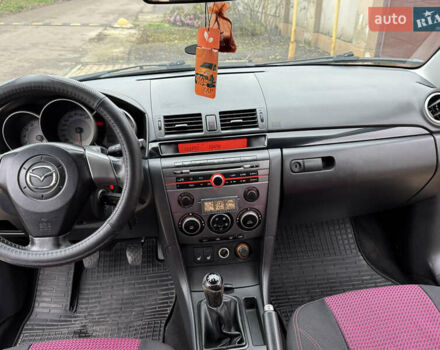 Серый Мазда 3, объемом двигателя 1.6 л и пробегом 178 тыс. км за 5800 $, фото 33 на Automoto.ua