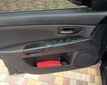 Серый Мазда 3, объемом двигателя 1.6 л и пробегом 196 тыс. км за 6000 $, фото 5 на Automoto.ua