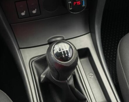 Серый Мазда 3, объемом двигателя 2 л и пробегом 184 тыс. км за 5400 $, фото 15 на Automoto.ua