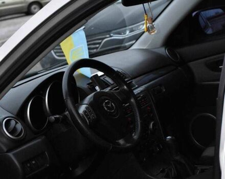 Сірий Мазда 3, об'ємом двигуна 2 л та пробігом 182 тис. км за 5499 $, фото 6 на Automoto.ua
