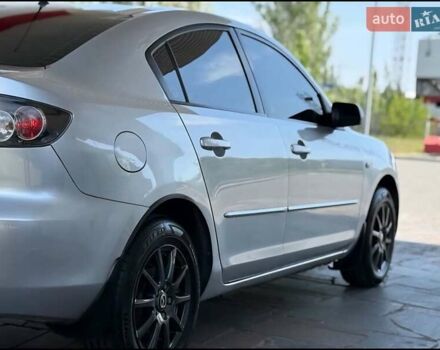 Серый Мазда 3, объемом двигателя 1.6 л и пробегом 135 тыс. км за 6400 $, фото 5 на Automoto.ua